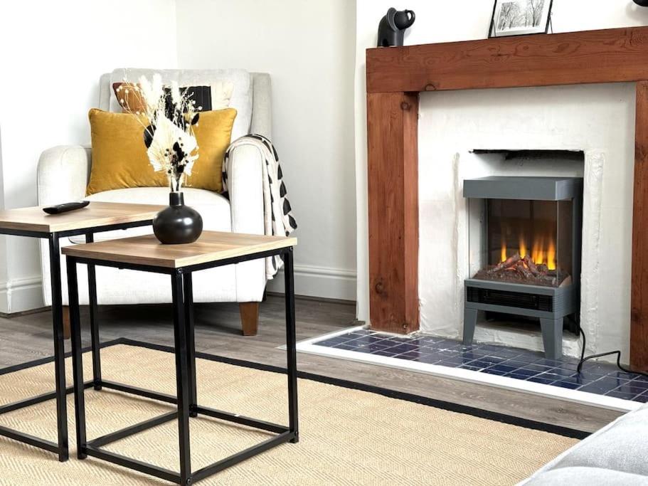 Stylish Home In York - Free Wifi & Parking - Close To Racecourse & City Centre Екстер'єр фото